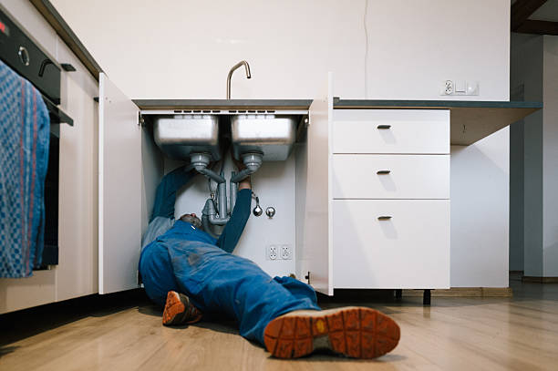 Professional Leak Detection technician working in Newalla, OK